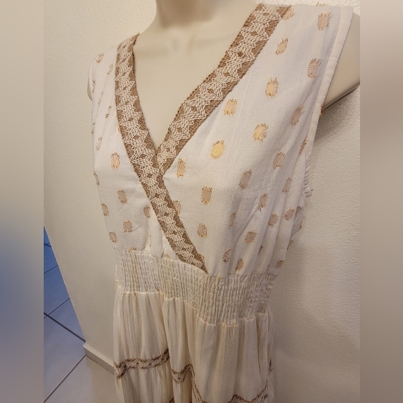 Dress Naoo Sleeveless Maxi Dress - Picture 6 of 8